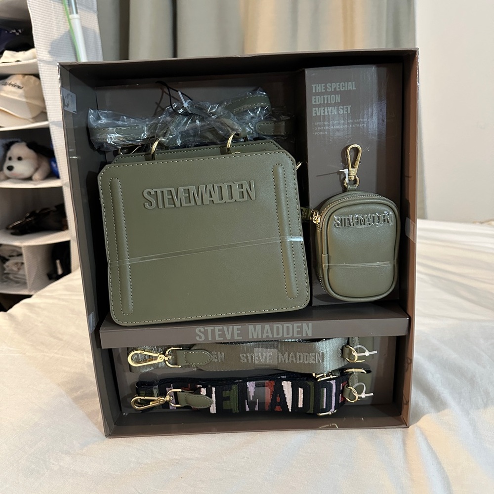 Steve Madden Bag